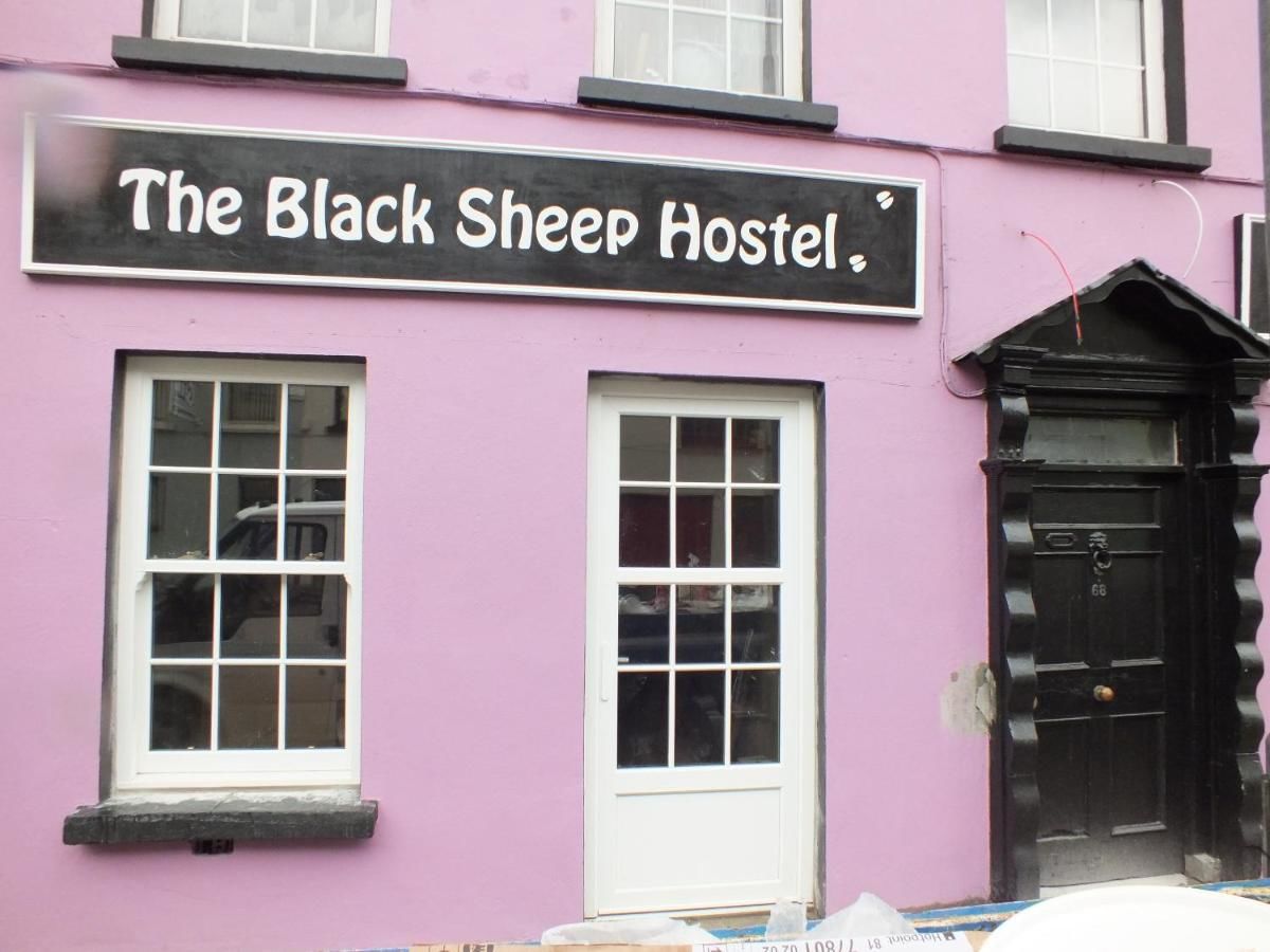 Хостелы The Black Sheep Hostel Килларни-33